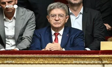 Fransa Milli Məclisindən Makron əleyhinə addım