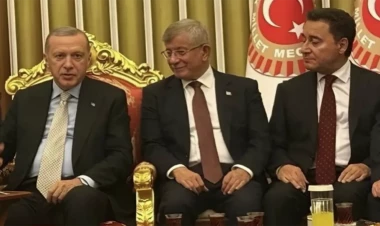 Ərdoğan uzun illər sonra Davudoğluyla  bir arada - FOTO