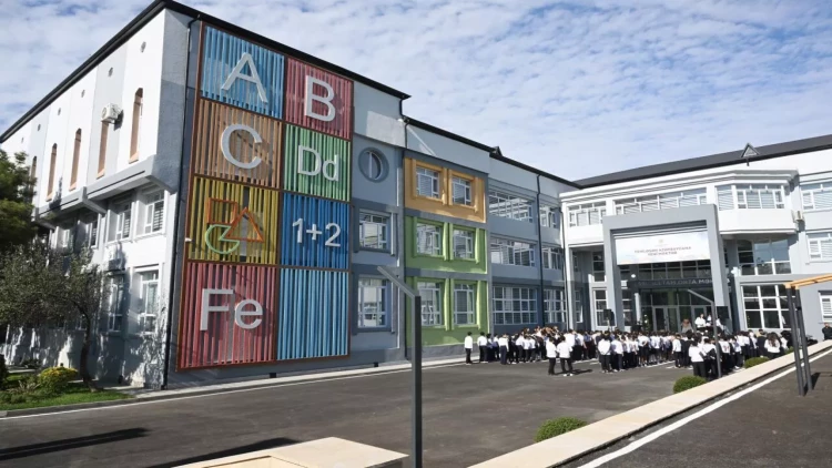 90-dək yaşı olan məktəb Heydər Əliyev Fondu tərəfindən əsaslı təmir edildi - VİDEO - FOTO