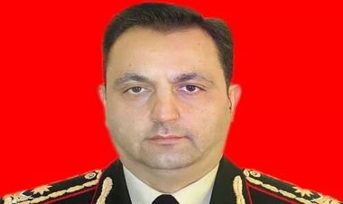 General deputatın həyat yoldaşını özünə müşavir təyin etdi - FOTO
