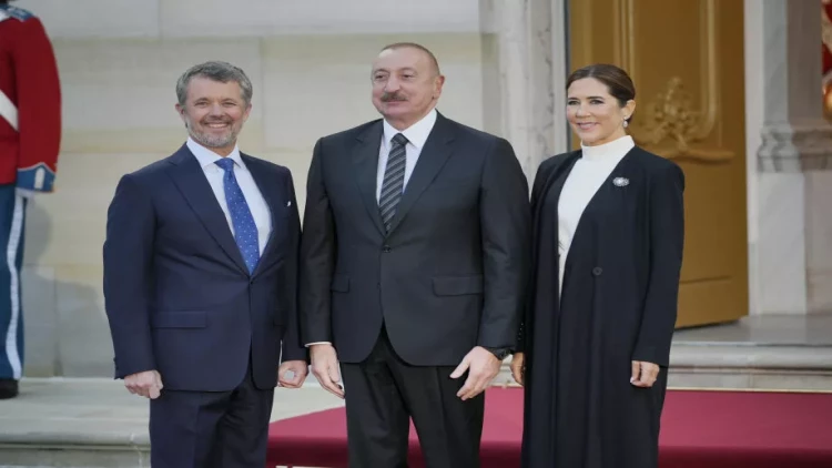 İlham Əliyev Kopenhagendə ziyafətdə iştirak edib - FOTO