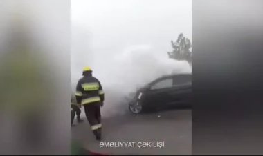 Kürdəmirdə avtomobil yandı - VİDEO