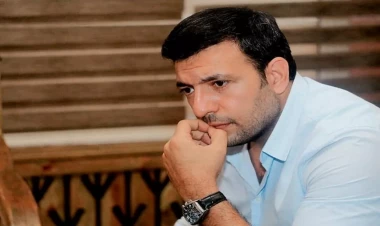 İlk dəfə qızı ilə görüntüsünü paylaşdı - FOTO