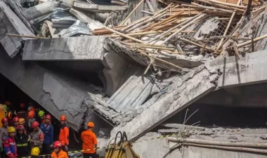 İndoneziyada məktəb uçdu: 3 ölü, 38 nəfər dağıntılar altında