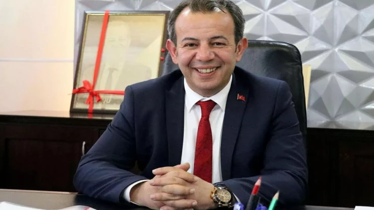 Türkiyədə bələdiyyə sədrinin ölkədən çıxışına qadağa qoyuldu