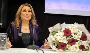 Şamaxıda “Sənətkarın dostu” layihəsi çərçivəsində Mələkxanım Eyubova ilə görüş keçirilib - FOTO