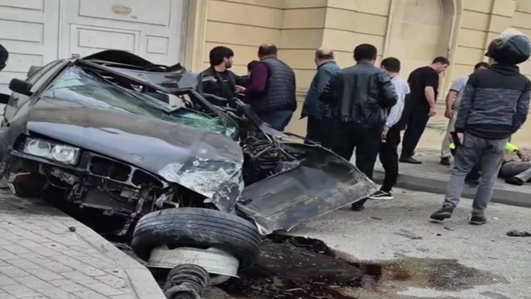 Buzovna yolunda ağır qəza - 