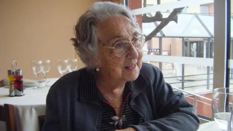 117 il yaşayan qadının uzunömürlülük sirri açıqlandı - hər gün 3 porsiya...