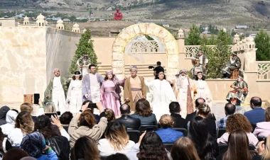 Nəsimi festivalı şairin doğma diyarı Şamaxıda davam edir - FOTO