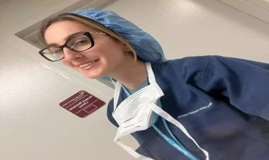 Tanınmış model Amerikada həkim işləyəcək - FOTO