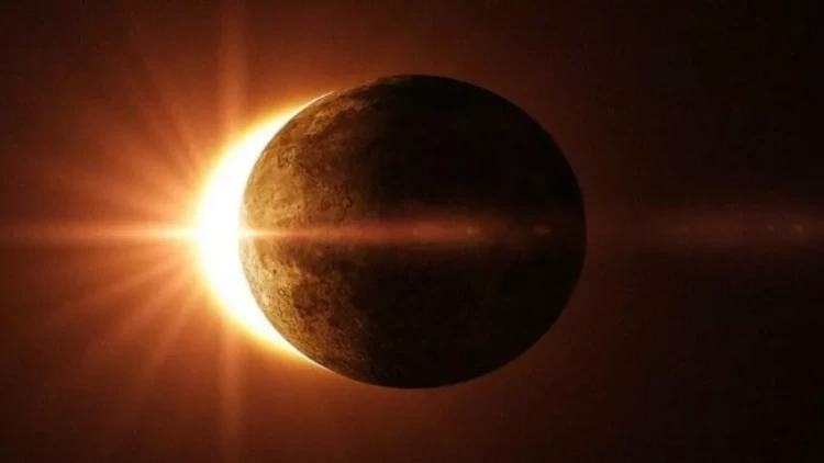 Bu ilin ikinci Günəş tutulması başlayıb