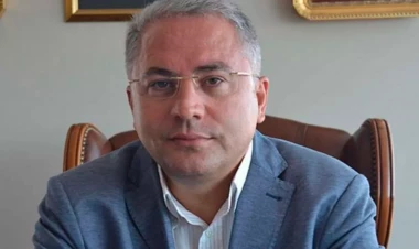 Türkiyədəki yanğında sabiq klub prezidenti həyatını itirdi