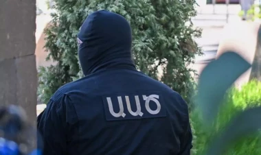 Ermənistanda əməliyyat başladı - Yüksək rütbəli hərbçilər HƏBS EDİLDİ