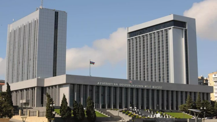 Milli Məclis İlham Əliyev və Mehriban Əliyevaya təbrik məktubu ünvanlayıb