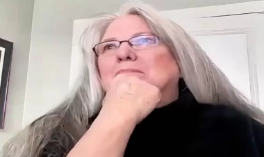 70 yaşında ərindən boşandı, striptizə başladı - FOTO