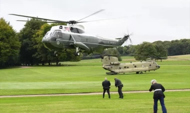 Tramp və xanımını daşıyan helikopter təcili eniş etdi