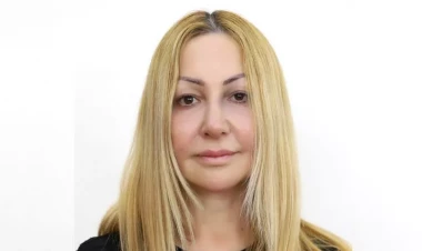 Bakıda xanım alimin yaşı 9 il kiçildildi - Məhkəmədə iddia qaldırdı