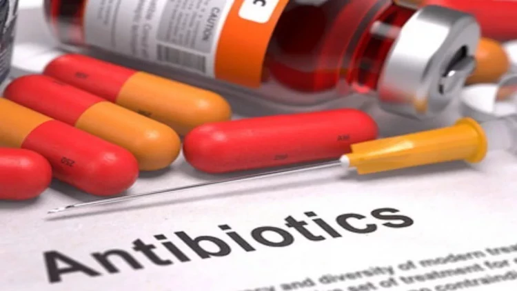 Antibiotiklərin düzgün istifadəsi niyə önəmlidir? - Mütəxəssislər AÇIQLADI