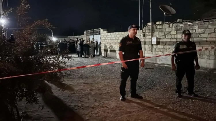 Əvvəl arvadını, sonra özünü öldürdü - Sumqayıtda faciə