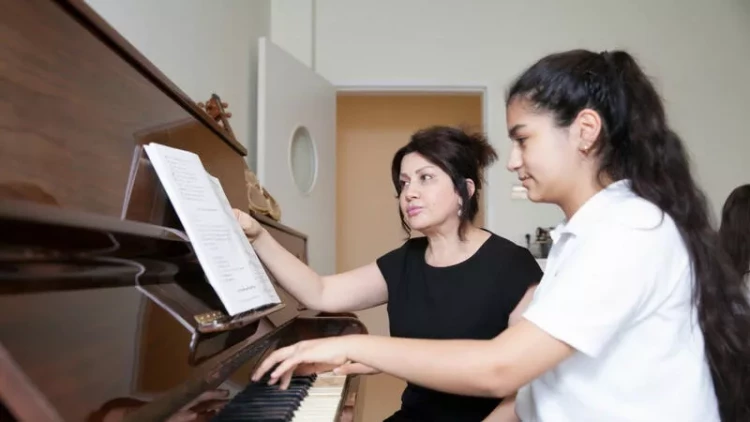 Musiqi məktəlbərində təhsil haqqı 2 dəfəyə yaxın artırıldı, 50 faizini də indi istəyirlər
