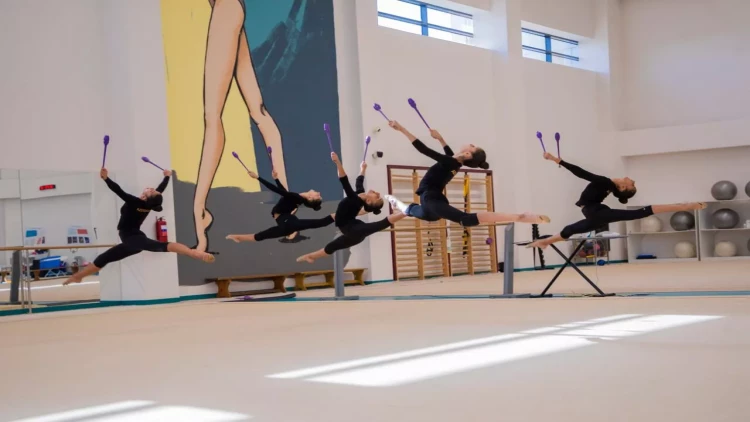 Zəriflik və güc birlikdə: Azərbaycan bədii gimnastları III MDB Oyunlarına hazırlaşır - FOTO