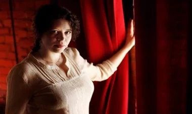 Bu ölkənin deputatı əvvəllər əxlaqsızlıqla məşğul olduğunu etiraf etdi - FOTO