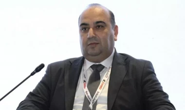 Tofiq İslamov vəzifəsindən azad edildi