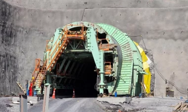 Əhmədbəyli-Horadiz-Mincivan-Ağbənd avtomobil yolunda işlər 2026-cı ildə yekunlaşacaq