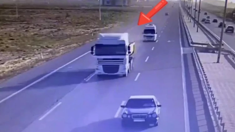 Yol polisindən bu sürücülərə XƏBƏRDARLIQ - VİDEO