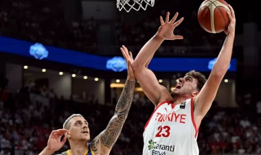 Türkiyəni Avropa çempionatının favoriti də dayandıra bilmədi