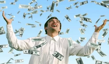 Lotereyadan qazandığı 10 milyon dolları belə xərcləyəcək