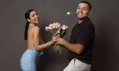 Qayınanasının ona yazdığı mesajları paylaşdı - FOTO