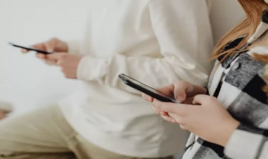 Bu telefonlar bahalaşacaq