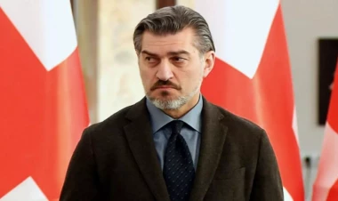 Gürcüstan Prezidenti Trampa məktub yazdı: Çaşqınlıq doğurur...