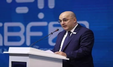 Mahir Cəfərov işdən çıxarıldı - YENİLƏNİB