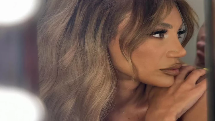 Xalq artistinin dəniz kənarında bodidə canlı ifası MÜZAKİRƏ YARATDI - VİDEO