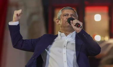 Özgür Özəl barəsində istintaq başladıldı