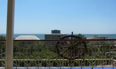 Bağ evinin həyətində meyit tapıldı