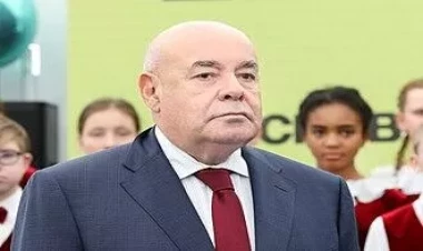 Mixail Şvıdkoy Mehriban Əliyevanı təbrik edib