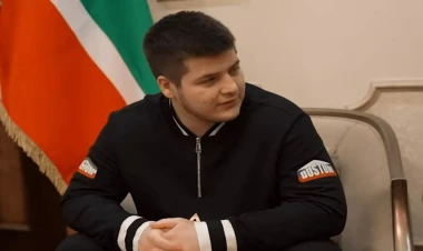 Kadırovun oğluna daha bir medal verildi - VİDEO