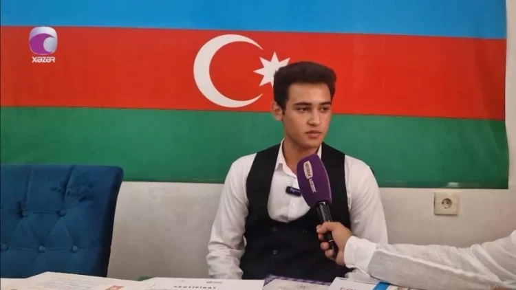 Tələbə adını qazandığını vağzalıdan sonra öyrənən Kərəmcan danışdı - VİDEO