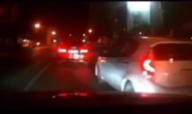 Təhlükəli manevr edən sürücü məsuliyyətə cəlb olundu - VİDEO