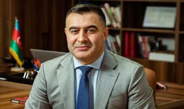 Adəm Məmmədovun vəkilliyinə xitam verildi