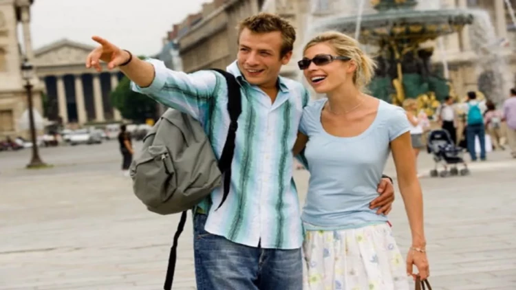 Azərbaycana Rusiya və Ukraynadan gələnlərin sayı rekord həddə