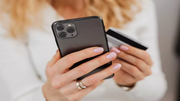 ABB kartı olanlar DİQQƏT: Daha bir limit qoyuldu, faiz tutulacaq