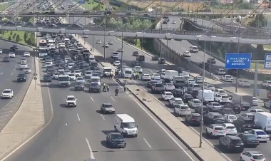 Heydər Əliyev prospektində qəza - sıxlıq yarandı