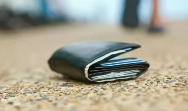 Ümidini itirmişdi - İtmiş pul qabı 11 il sonra görün haradan tapıldı - FOTO