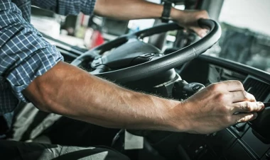 Sərxoş halda avtobus sürəni siz də TANIYIN - FOTO