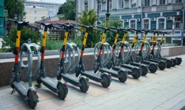 Bakıda motosiklet və skuter oğruları saxlanıldı