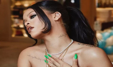 Rihannanın hamiləlik FOTOları gündəm oldu